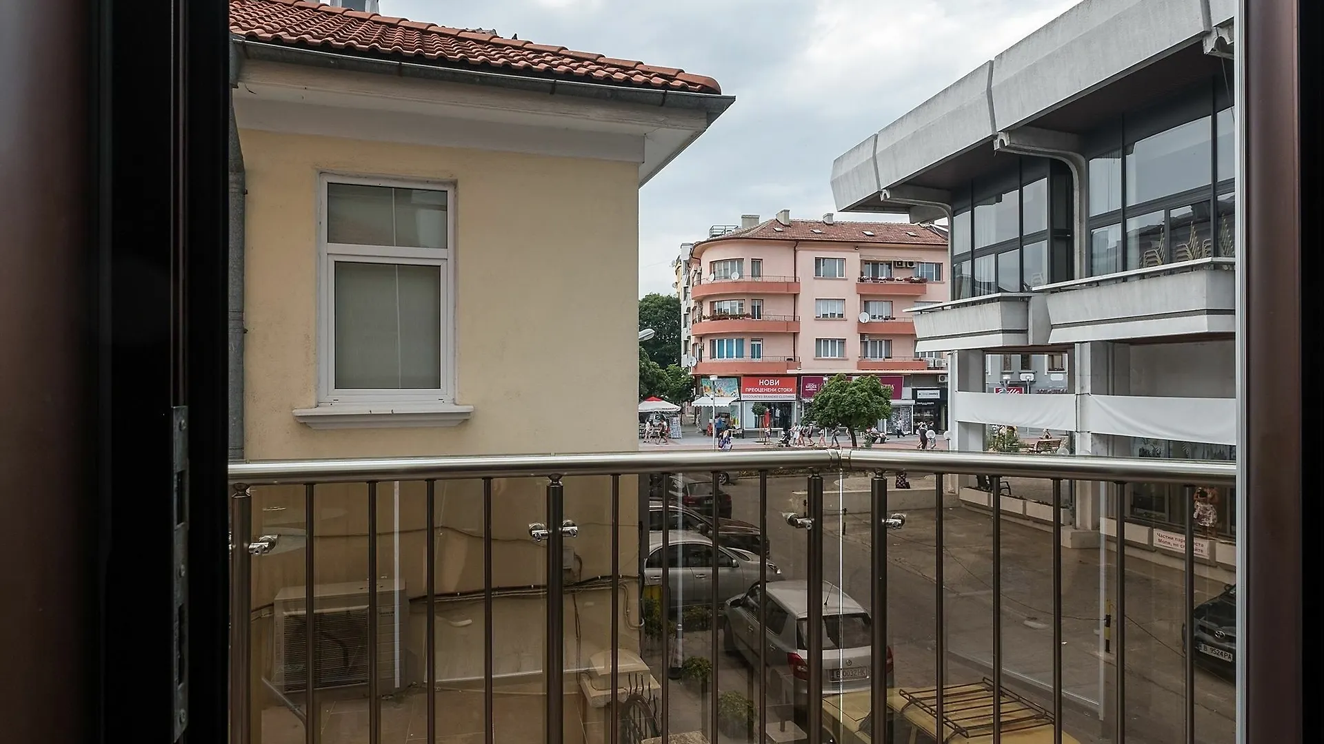 Caro Apartments&Rooms Varna 3*,
