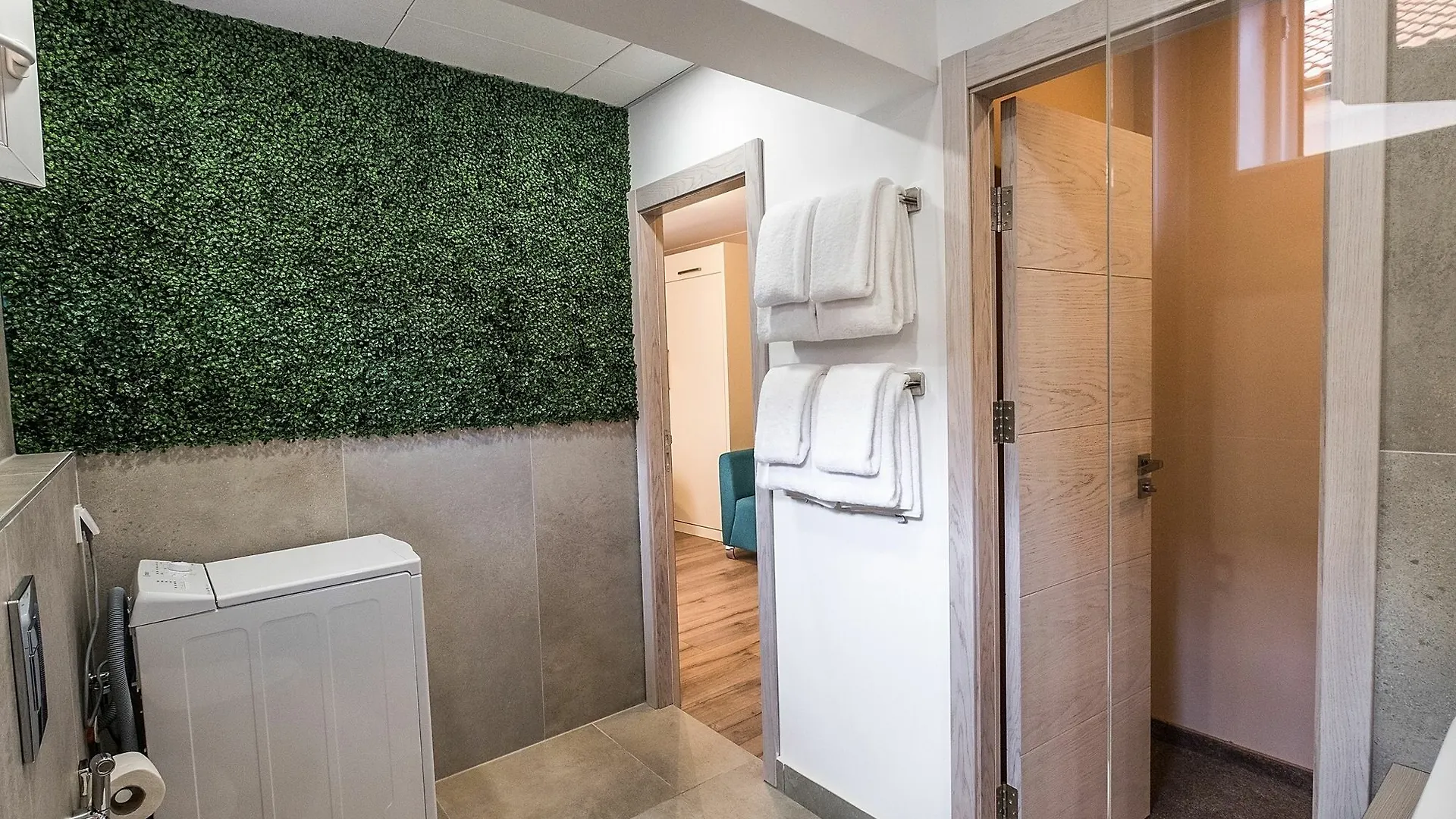 Caro Apartments&Rooms Varna